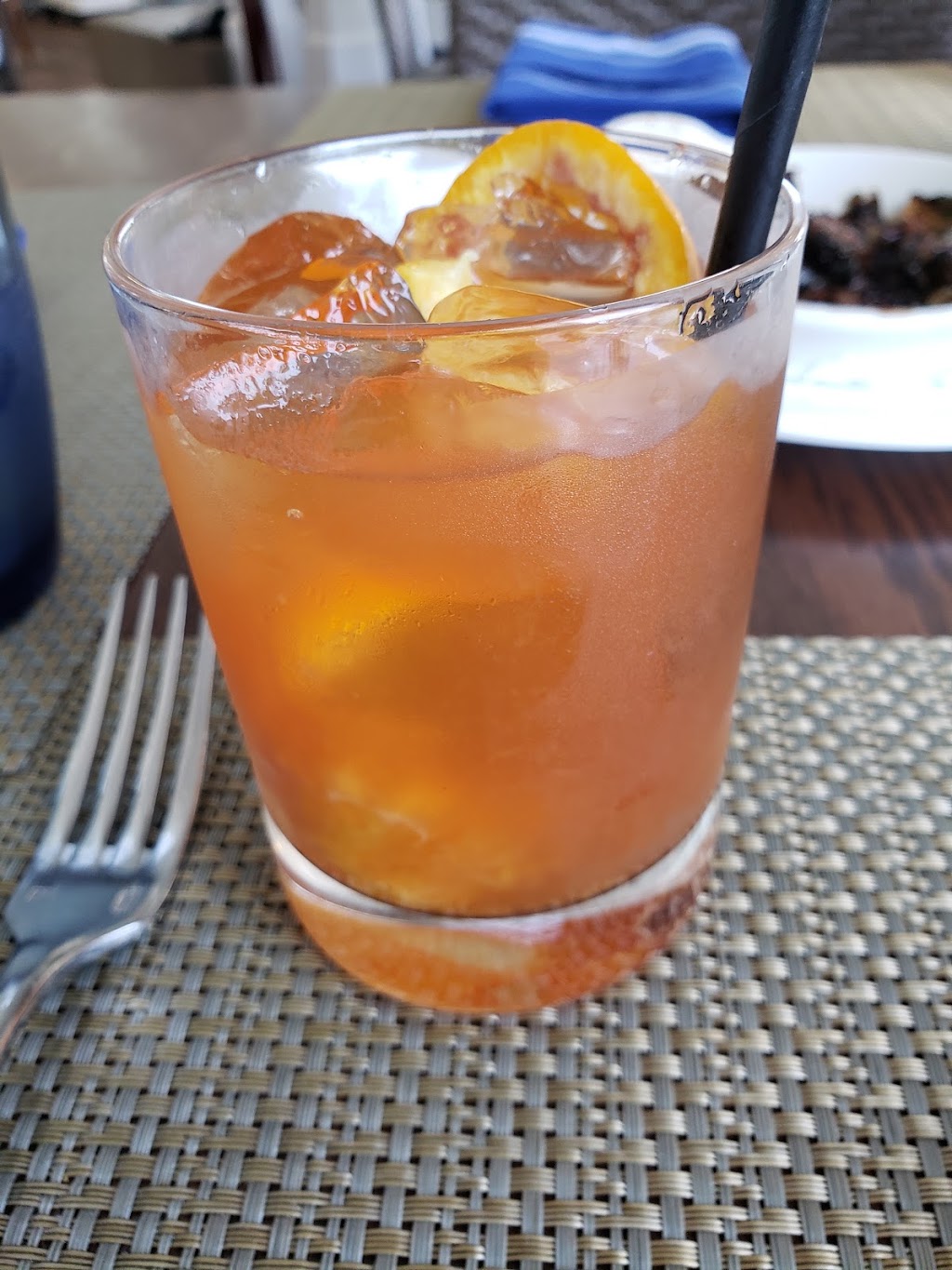 Breeze Restaurant | restaurant | 77 Easton St, Nantucket, MA 02554, USA | 5082284730 OR +1 508-228-4730