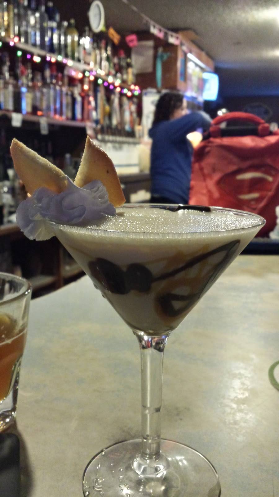 Bubbas Place | restaurant | 21237 84th Ave S, Kent, WA 98032, USA | 2538728854 OR +1 253-872-8854