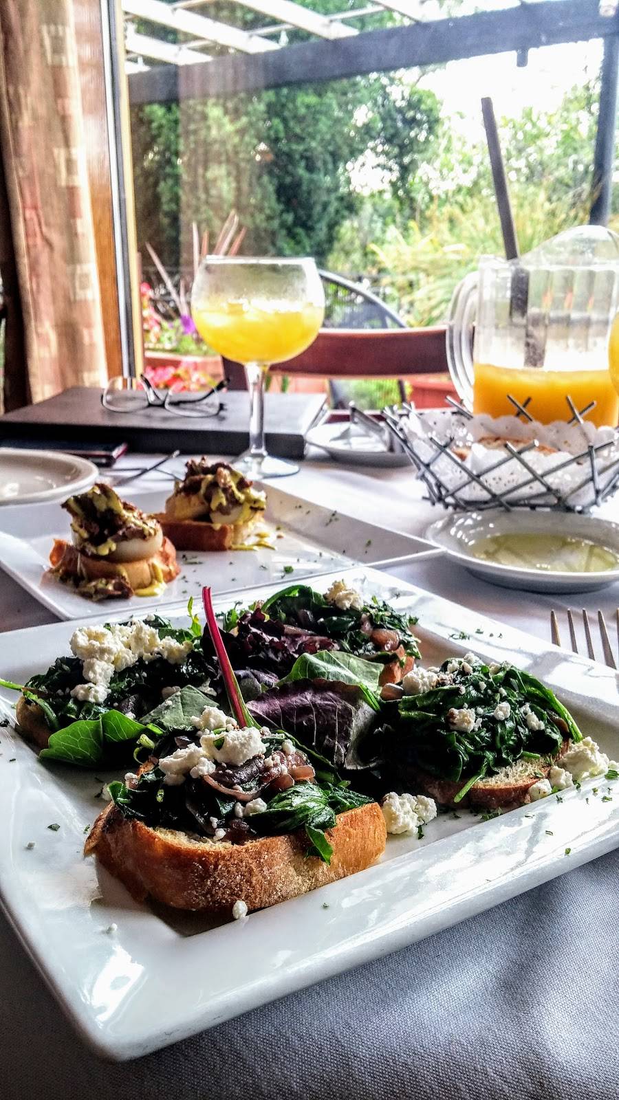 Sangria Y Tapas | restaurant | 27200 Detroit Rd, Westlake, OH 44145, USA | 4406176476 OR +1 440-617-6476