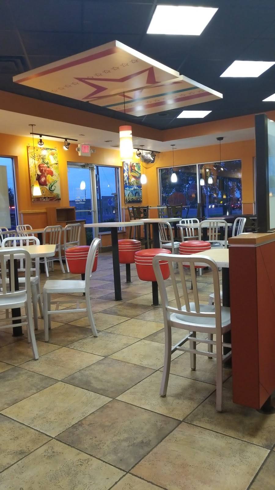KFC | restaurant | 11818 US-19, Port Richey, FL 34668, USA | 7278610973 OR +1 727-861-0973
