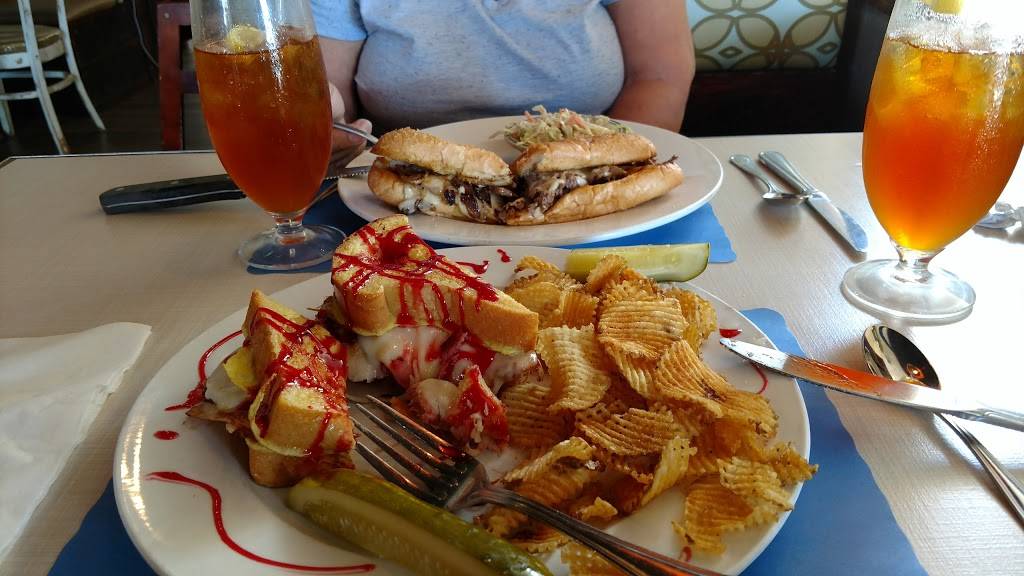 Blu Island Bistro | restaurant | 625 S Tamiami Trail, Venice, FL 34285, USA | 9414858200 OR +1 941-485-8200