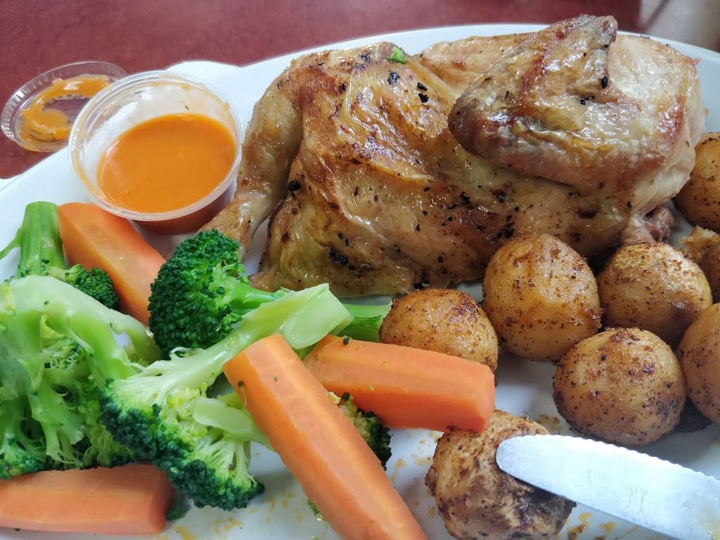 Liberty Village Rotisserie | restaurant | 141 Jefferson Ave, Toronto, ON M6K 3E4, Canada | 4165164233 OR +1 416-516-4233