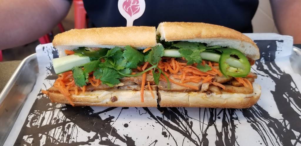 Roostar | restaurant | 1411 Gessner Rd Suite I, Houston, TX 77080, USA | 8326498955 OR +1 832-649-8955