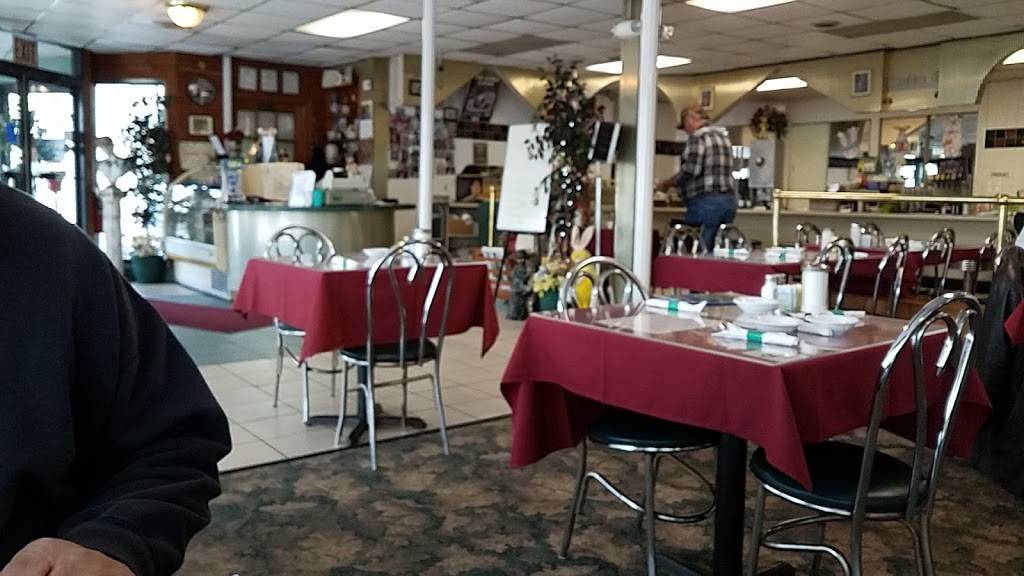 Astoria Diner | restaurant | 1900 W Market St, York, PA 17404, USA | 7178460620 OR +1 717-846-0620