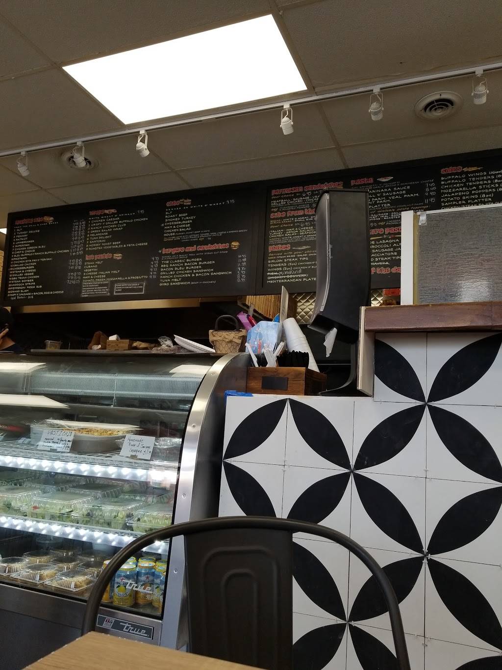 Pleasant Pizza & Grill | meal delivery | 166 Pleasant St, Marlborough, MA 01752, USA | 5084809090 OR +1 508-480-9090