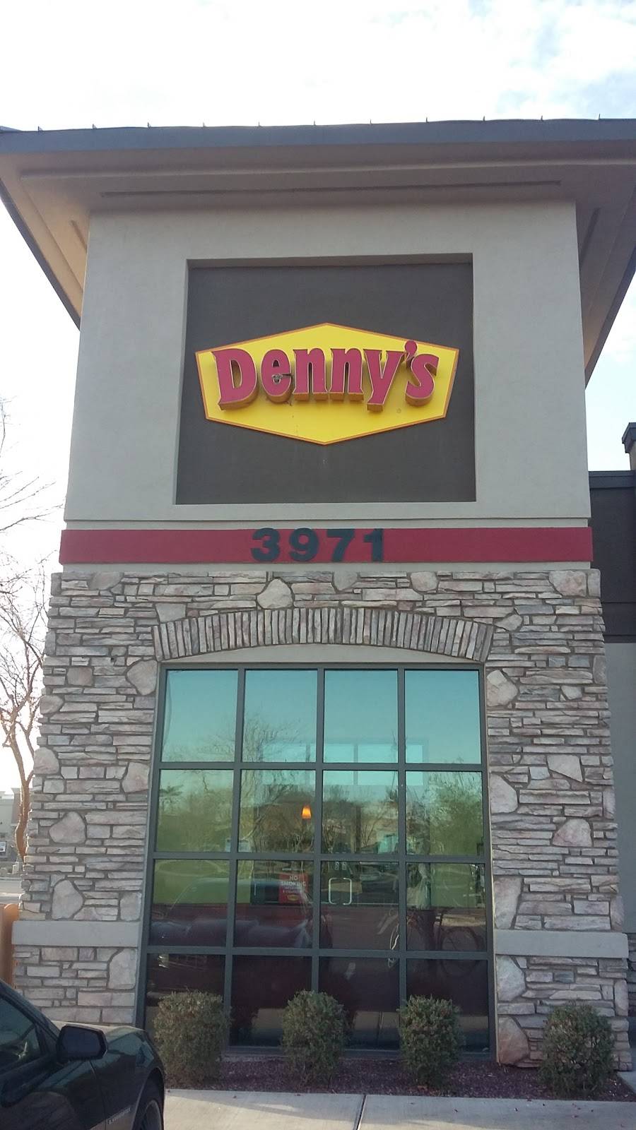 Dennys | restaurant | 3971 S Gilbert Rd, Gilbert, AZ 85297, USA | 4807860196 OR +1 480-786-0196