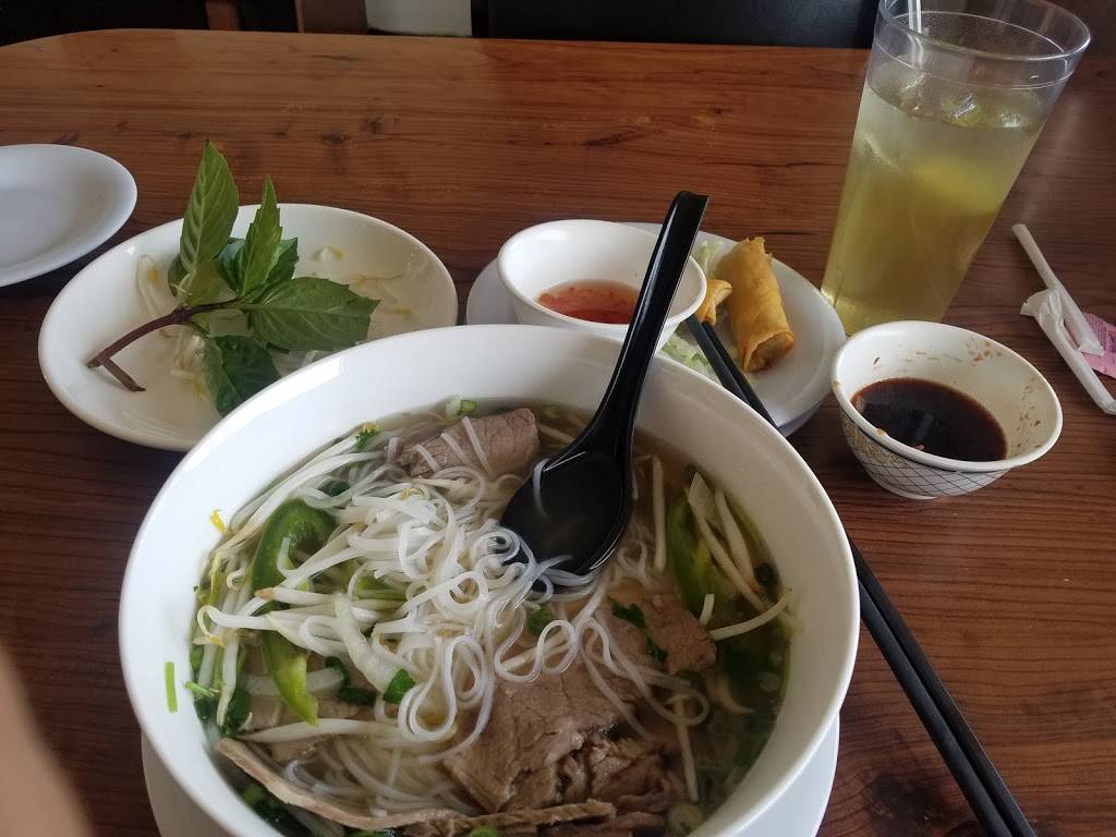 Pho 79 Vietnamese Restaurant | restaurant | 2007 Candelaria Rd NE, Albuquerque, NM 87107, USA | 5058833747 OR +1 505-883-3747