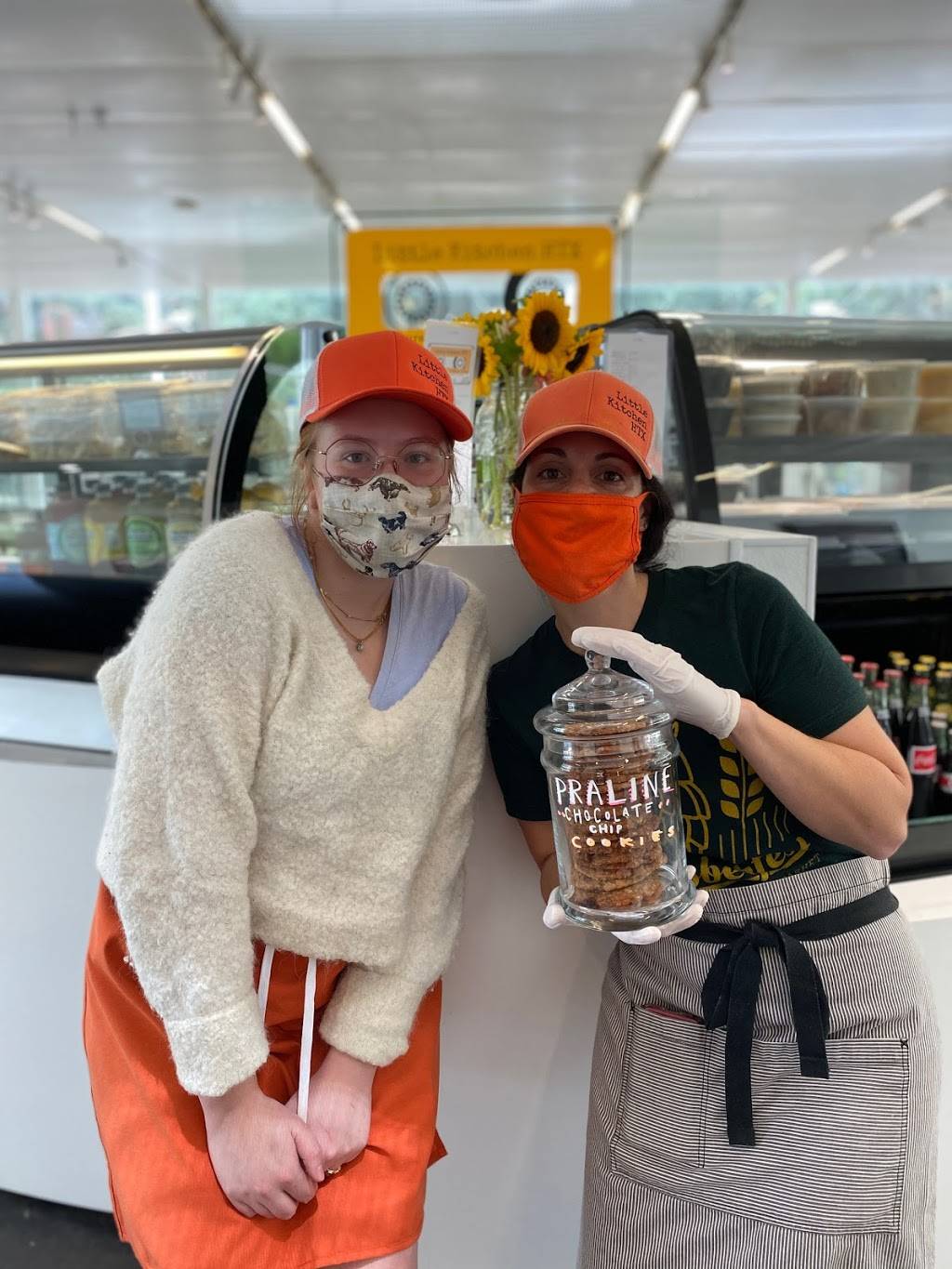 Little Kitchen HTX Brochstein Pavilion | restaurant | 6100 Main Street MS 750, Raymond and Susan Brochstein Pavilion, Houston, TX 77005, USA | 7133482279 OR +1 713-348-2279