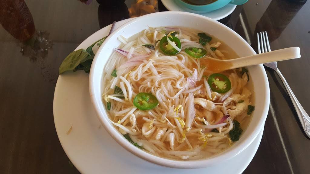 Kata Japanese & Thai Restaurant | restaurant | 1306 20th St, Vero Beach, FL 32960, USA | 7725648883 OR +1 772-564-8883