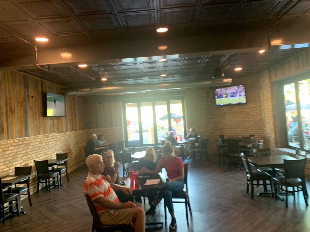 First Draft Grayslake | restaurant | 250 Center St, Grayslake, IL 60030, USA | 2245414445 OR +1 224-541-4445