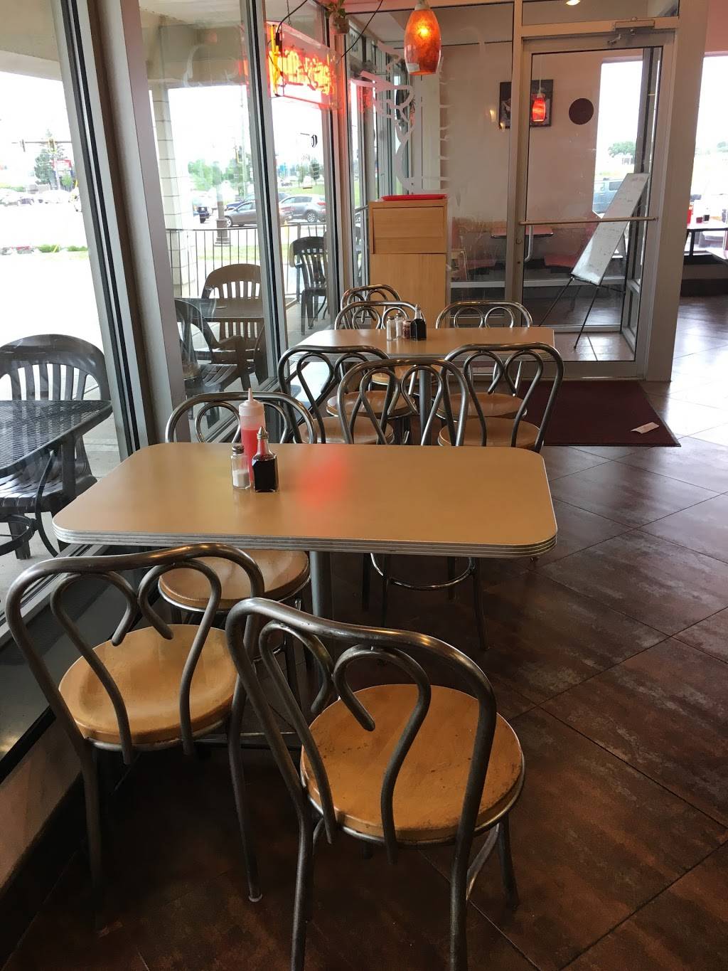 Golden Chopsticks | restaurant | 4081 W Broad St, Columbus, OH 43228, USA | 6142727442 OR +1 614-272-7442