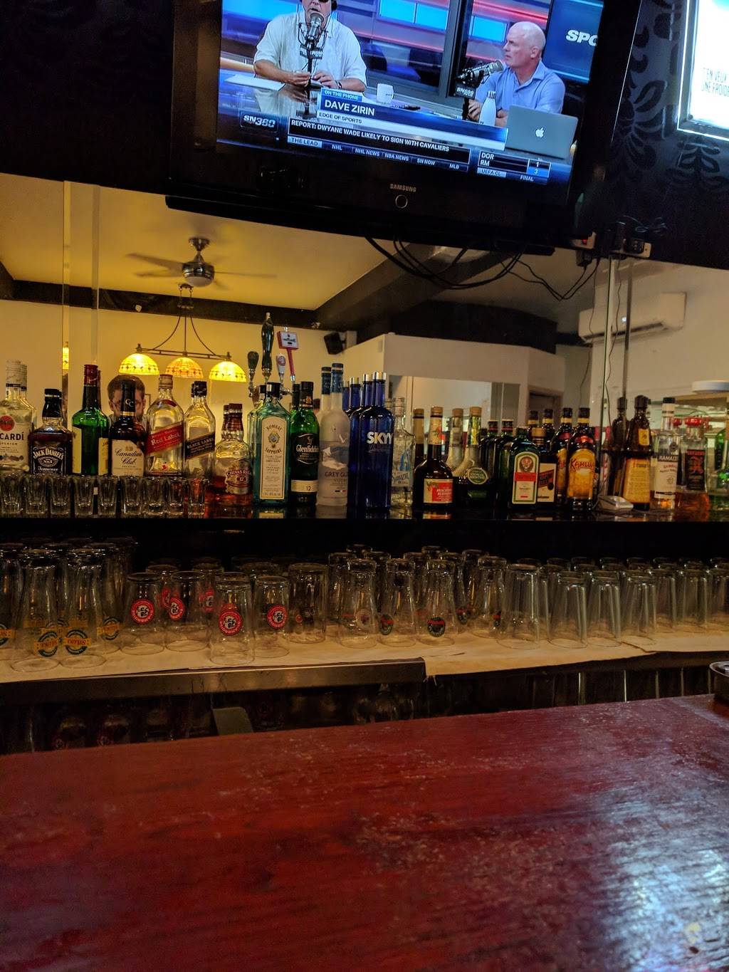 Pasteizza | restaurant | 45 Avenue Westminster N, Montréal-Ouest, QC H4X 1Y8, Canada | 5144817731 OR +1 514-481-7731