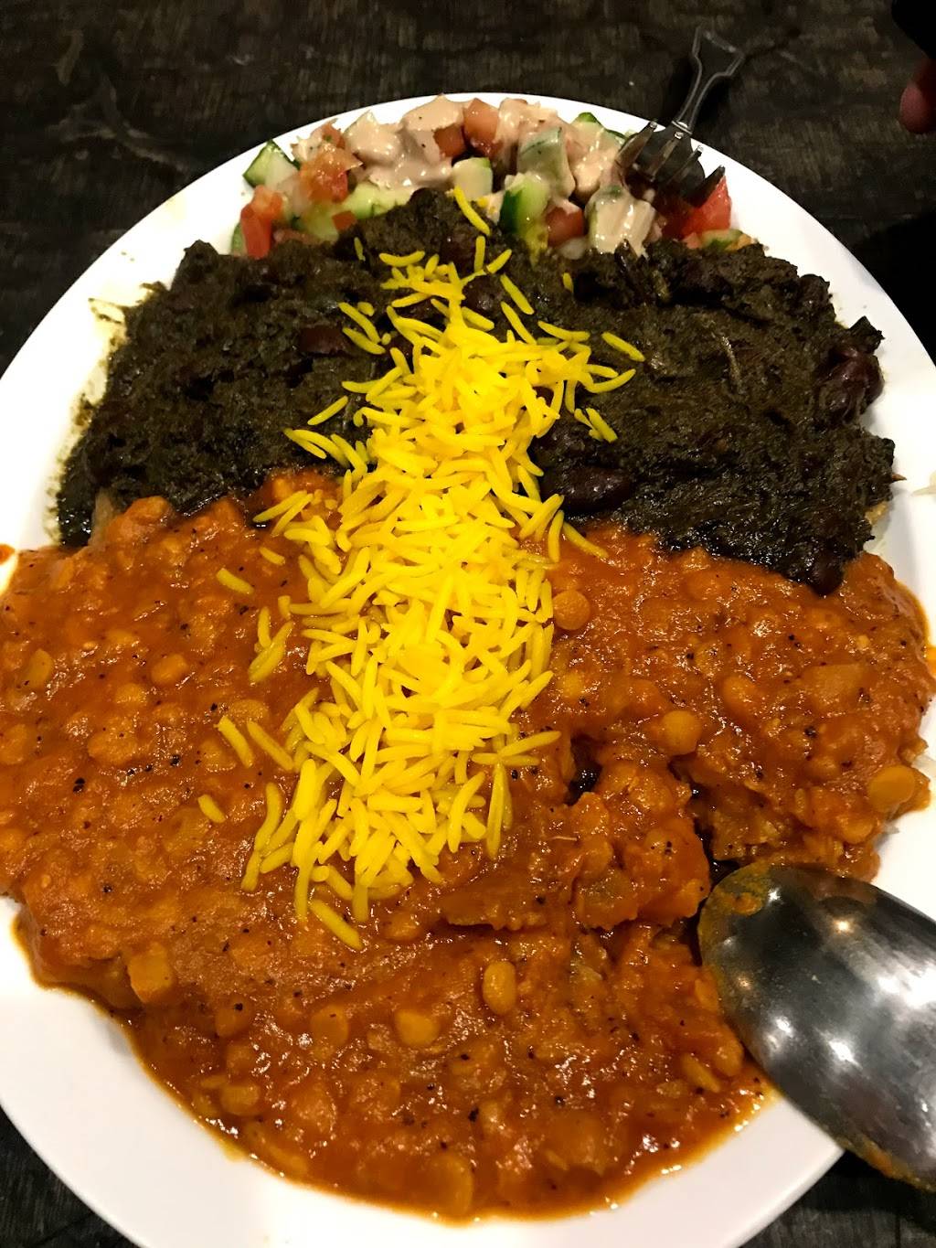 Momos Grill & Hookah | restaurant | 2626 Dupont Dr, Irvine, CA 92612, USA | 9494752200 OR +1 949-475-2200