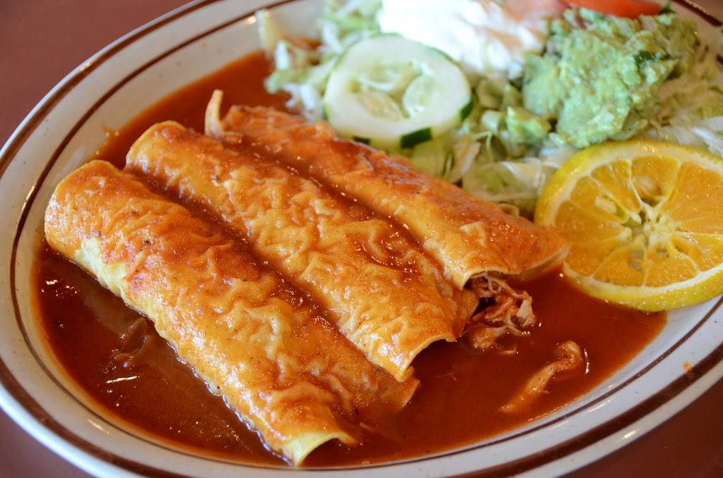 El Tapatio | restaurant | 3751 EP True Pkwy, West Des Moines, IA 50265, USA | 5152254007 OR +1 515-225-4007
