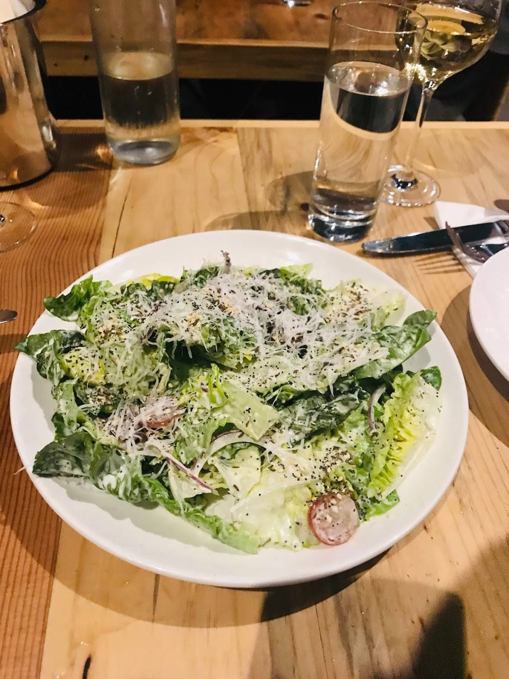 Robertas | restaurant | 8810 Washington Blvd, Culver City, CA 90232, USA | 7184171118 OR +1 718-417-1118