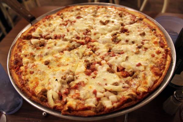 Papas Pizzeria | meal takeaway | 214 Van Dorn St, Polk City, IA 50226, USA | 5159846361 OR +1 515-984-6361
