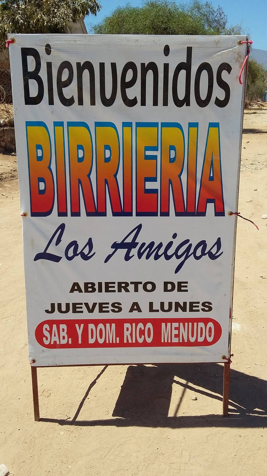 Birria Y Menudo Los Amigos | restaurant | Calle Ignacio Zaragoza 334, Col Benito García, 22793 Cañon Buenavista, B.C., Mexico | 016461631673 OR +52 646 163 1673