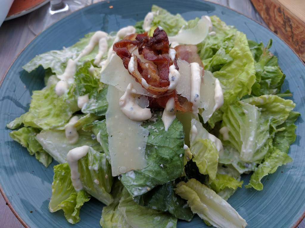 Fired Up! | restaurant | 89 Lakeshore Rd E, Mississauga, ON L5G 1C9, Canada | 9059903473 OR +1 905-990-3473