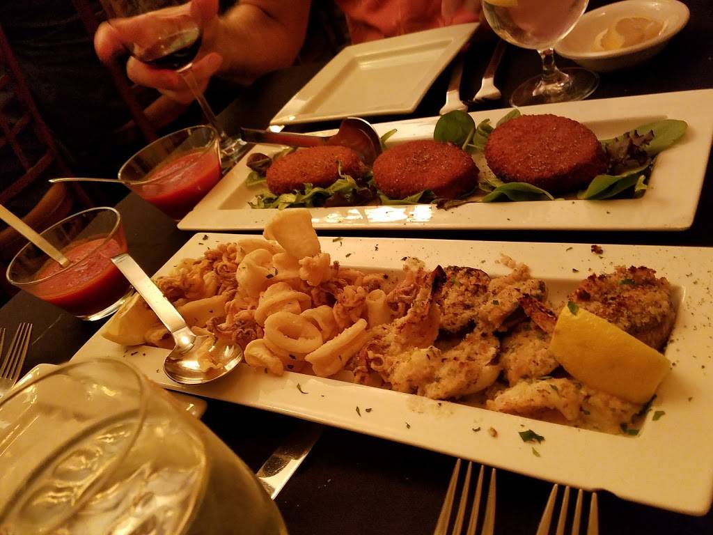 Biagios | restaurant | 8402 Cooper Ave, Ridgewood, NY 11385, USA | 7188949800 OR +1 718-894-9800