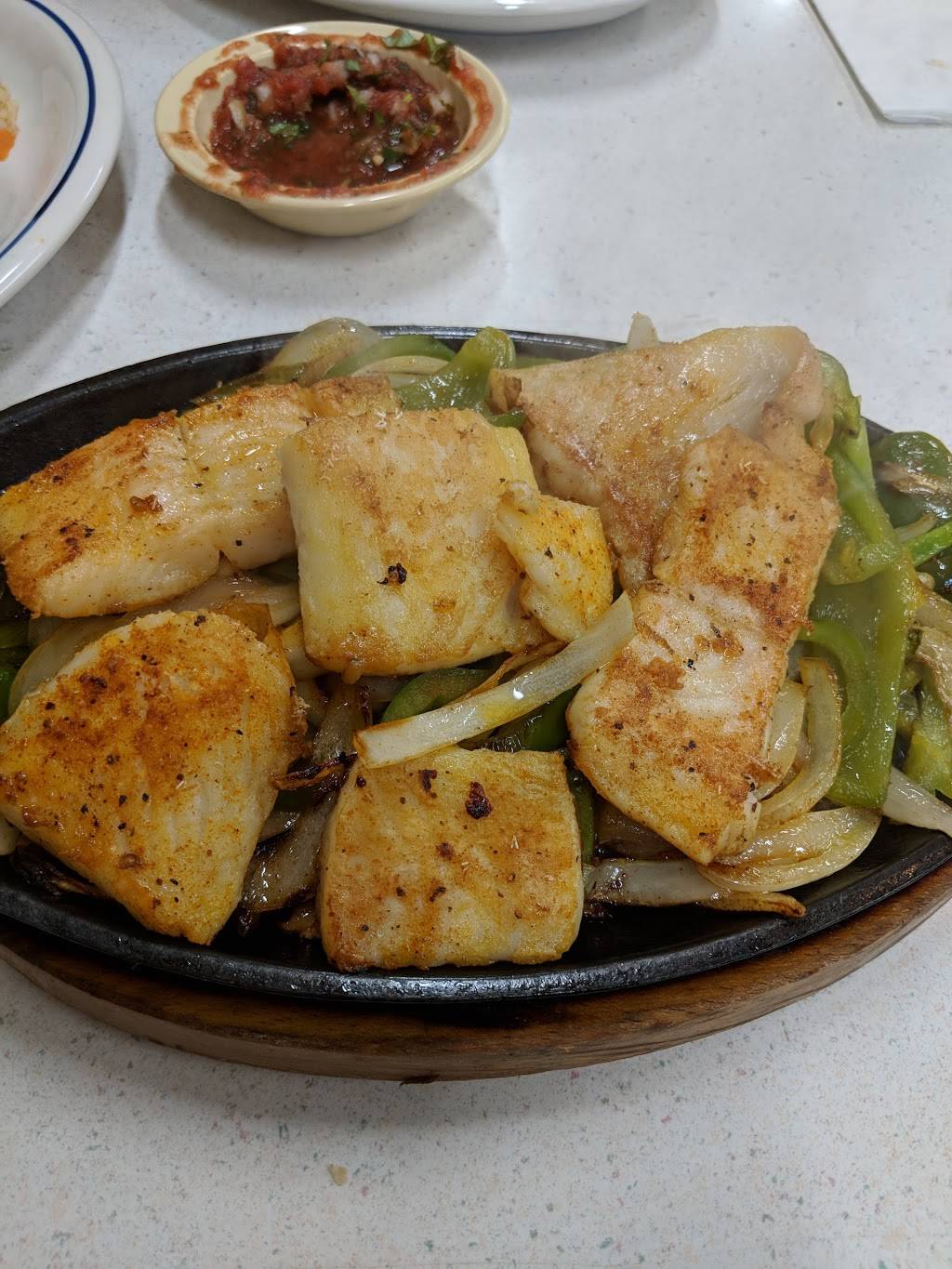 Cielito Lindo | restaurant | 1130 E Clark Ave, Santa Maria, CA 93455, USA | 8059387958 OR +1 805-938-7958