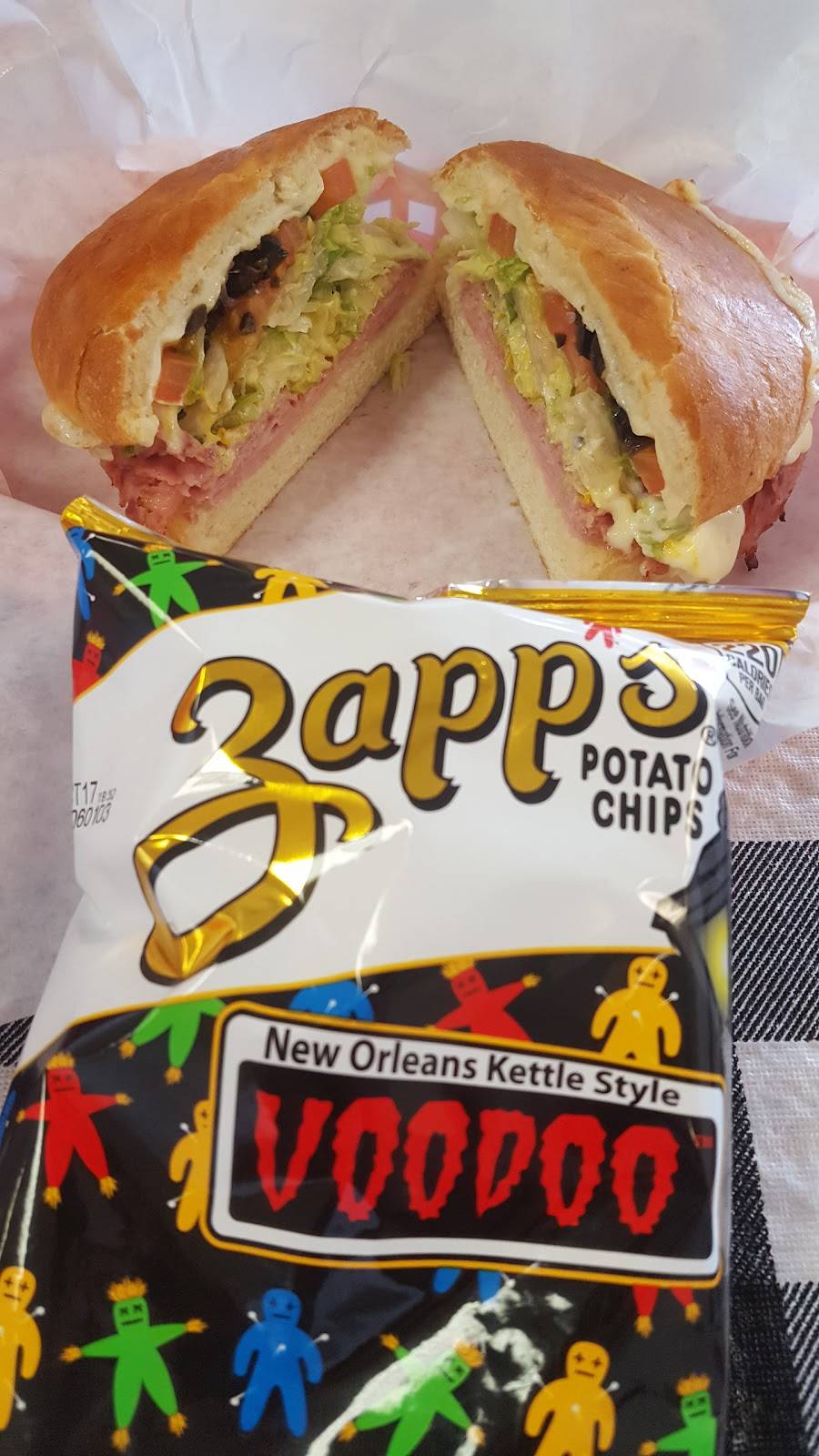 Hobos Sandwich Shop | meal takeaway | 13431 East Fwy, Houston, TX 77015, USA | 7134503352 OR +1 713-450-3352