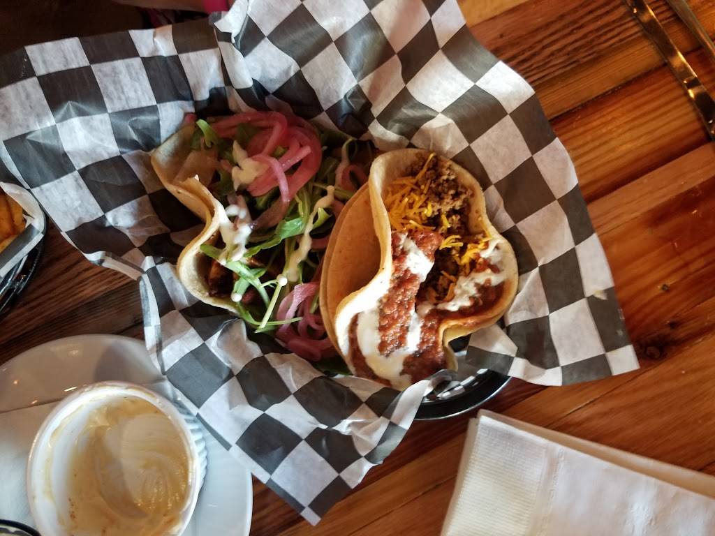 Liberty Public House | restaurant | 418 N 25th St, Richmond, VA 23223, USA | 8042258275 OR +1 804-225-8275