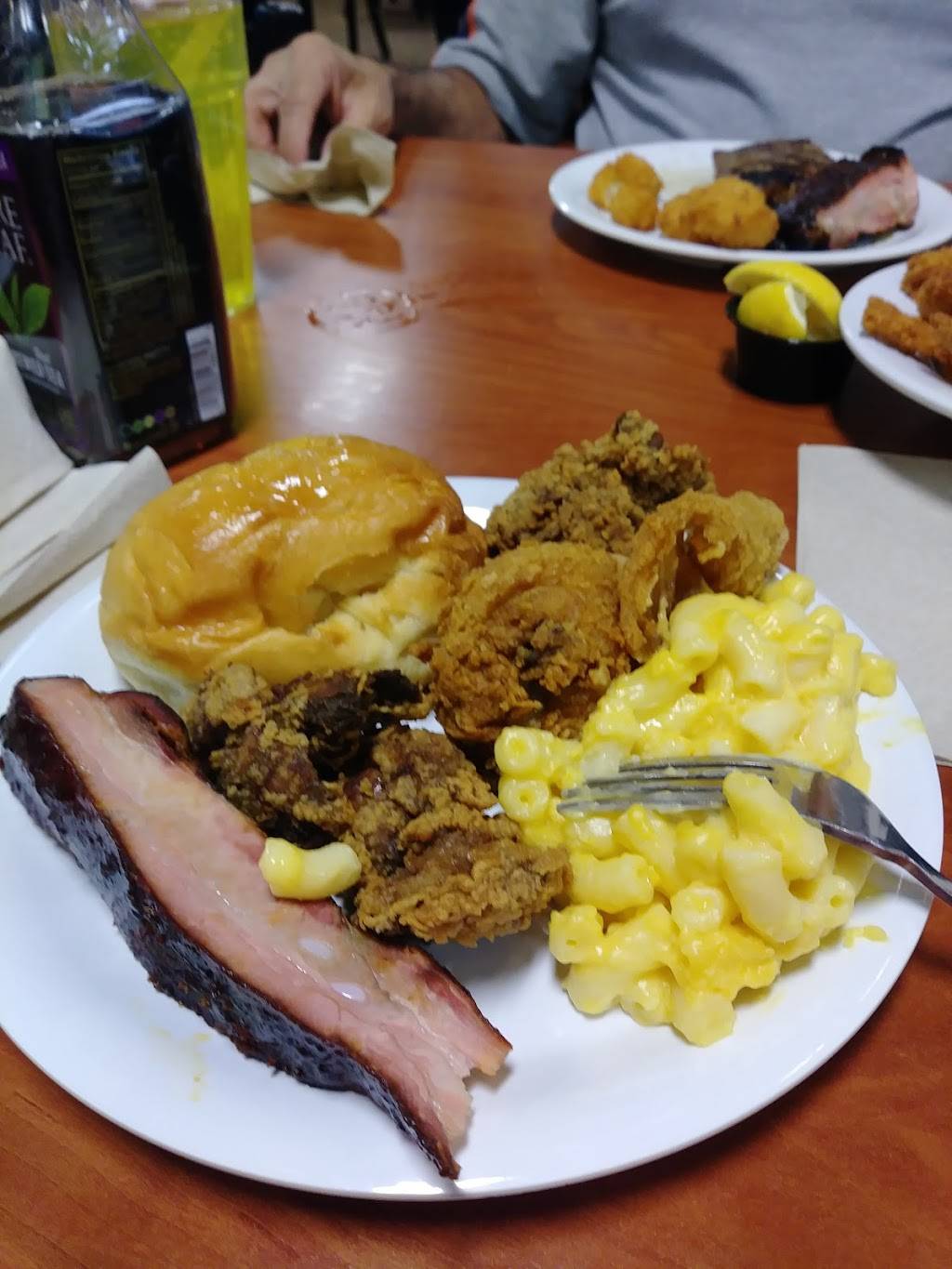 Golden Corral Buffet & Grill | restaurant | 1455 S Lamb Blvd, Las Vegas, NV 89104, USA | 7026859595 OR +1 702-685-9595