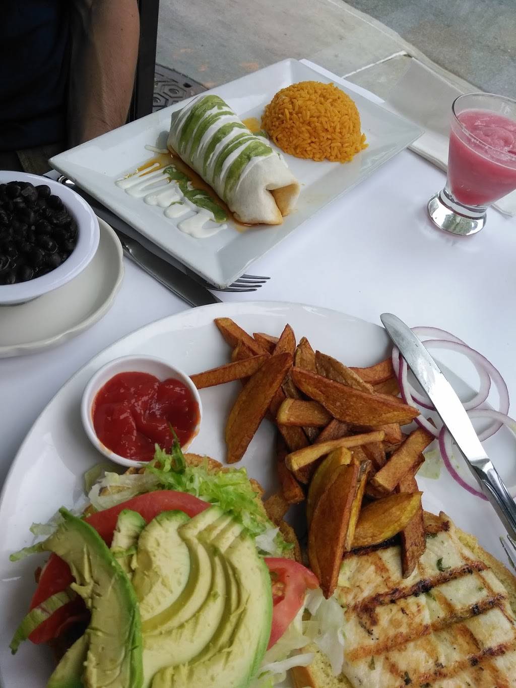 Mexico Lindo | restaurant | 459 2nd Ave, New York, NY 10010, USA | 2126793665 OR +1 212-679-3665