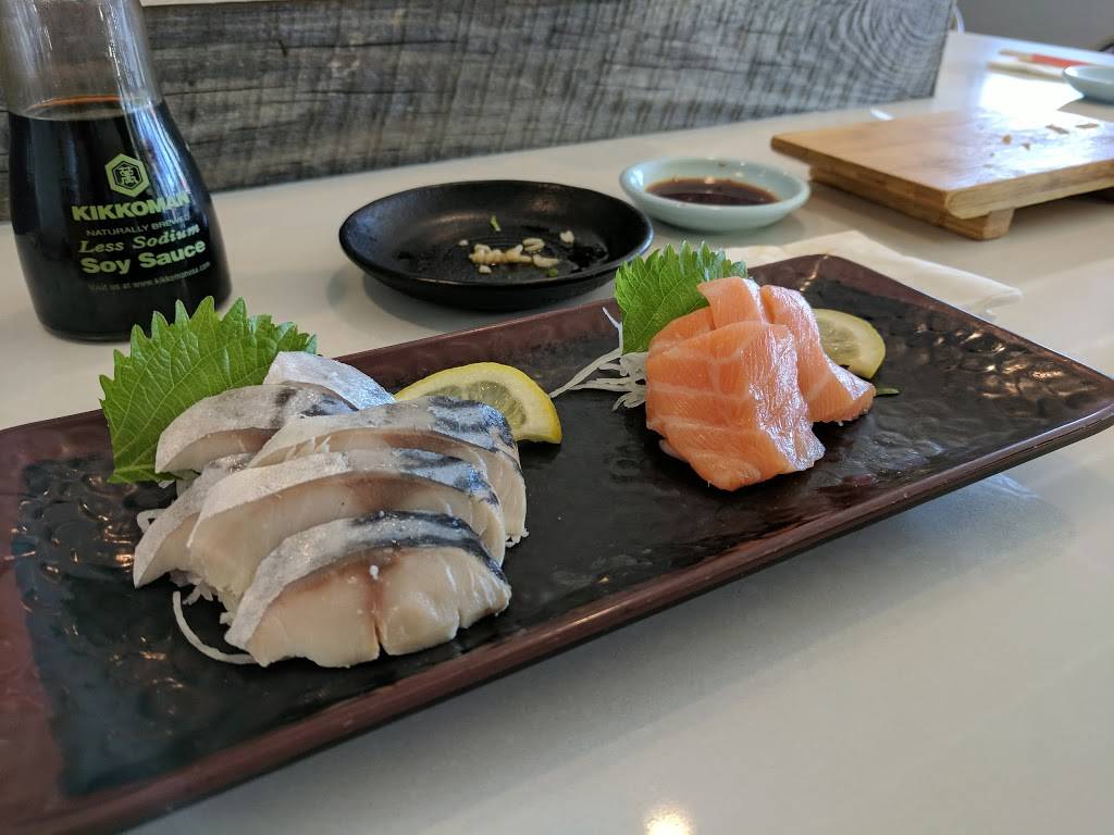 Full Moon Sushi | restaurant | 647 Camino De Los Mares, San Clemente, CA 92673, USA | 9494891360 OR +1 949-489-1360