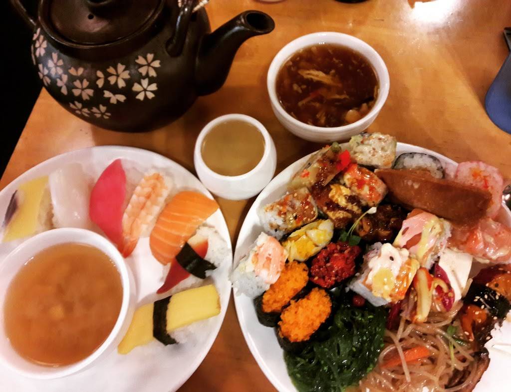 Kome Buffet | restaurant | 1901 Junipero Serra Blvd, Daly City, CA 94014, USA | 6509926600 OR +1 650-992-6600