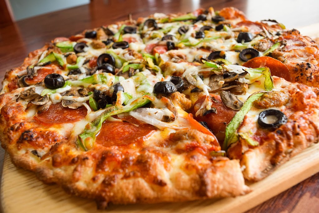 The Pizza Shoppe | restaurant | 119 High St, Wrightstown, WI 54180, USA | 9205320886 OR +1 920-532-0886