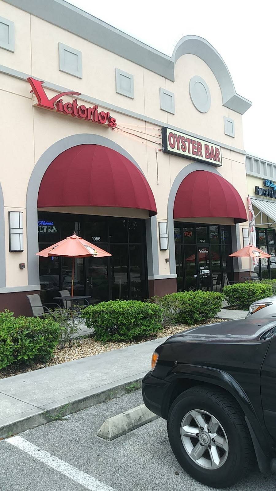 Victorios Oyster Bar | restaurant | 1500 Alafaya Trail, Oviedo, FL 32765, USA | 4073667330 OR +1 407-366-7330
