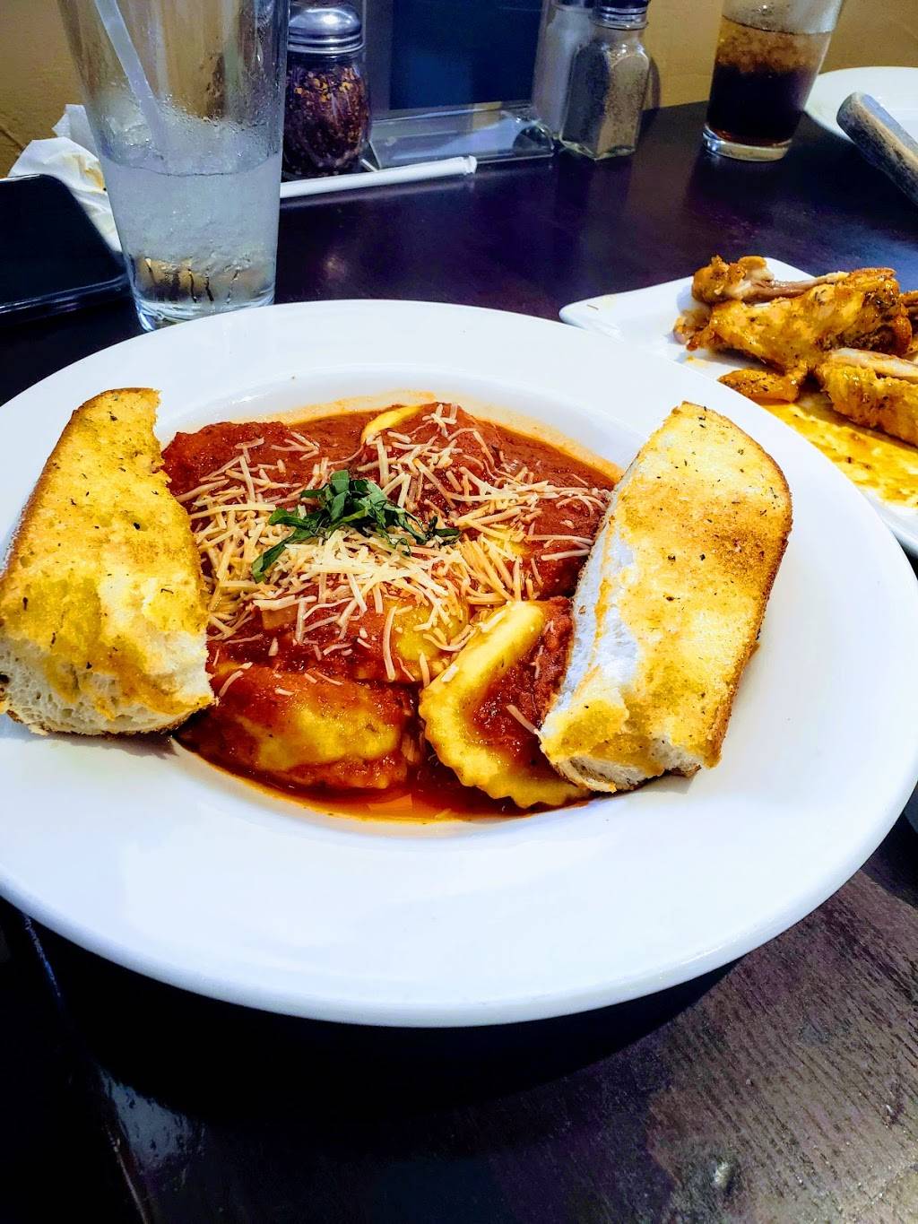 Mona Pizza & Pasta Restaurant | restaurant | 6104 6th Ave #2018, Tacoma, WA 98406, USA | 2535650505 OR +1 253-565-0505