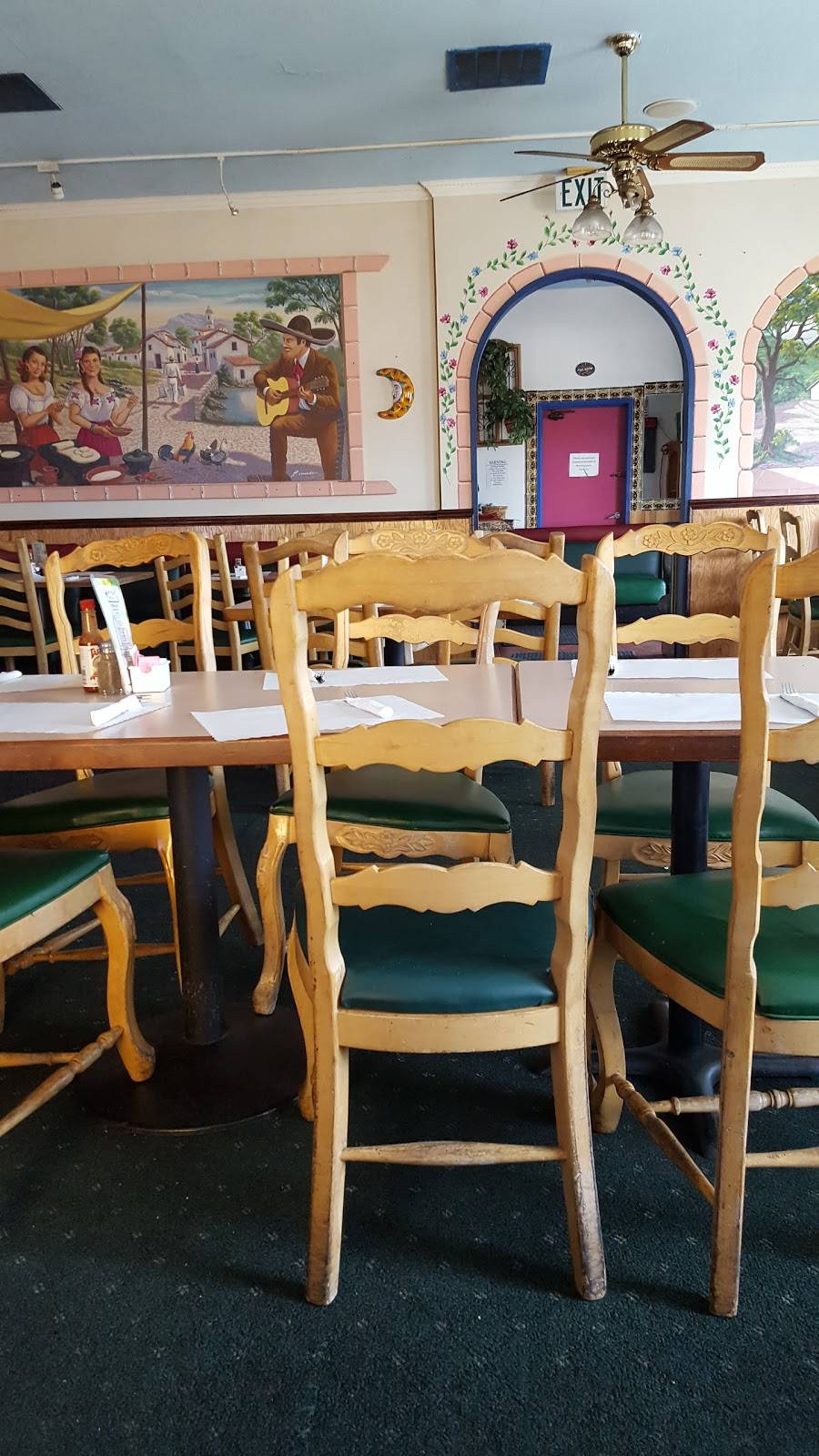 Anitas Mexican Restaurant | restaurant | 2124 Railroad Ave, Livermore, CA 94550, USA | 9254551145 OR +1 925-455-1145
