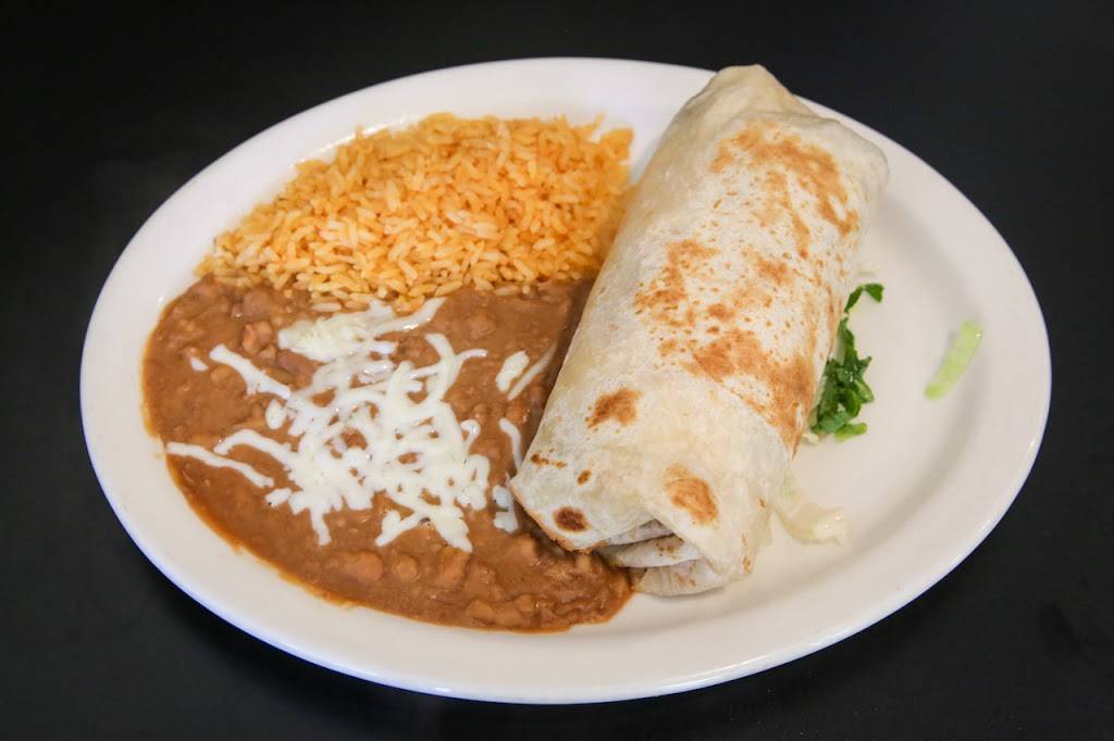 Los Gallos Taqueria | restaurant | 520 F St, Lincoln, CA 95648, USA | 9166459194 OR +1 916-645-9194