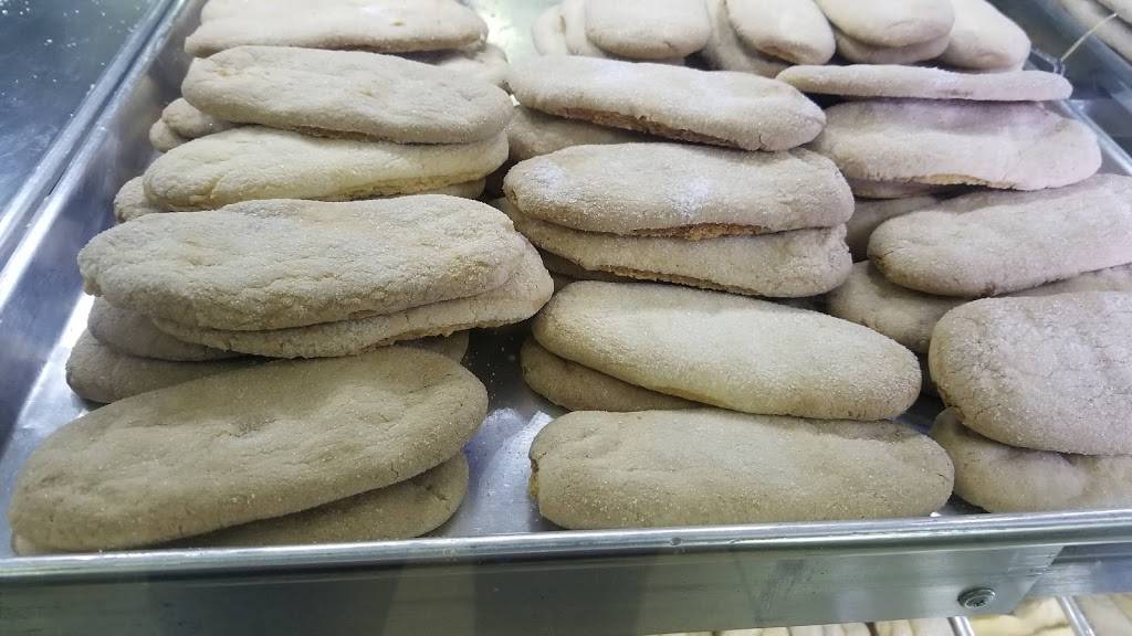 Panaderia Salvadoreña | restaurant | 3401 E Lake Mead Blvd, North Las Vegas, NV 89030, USA | 7028387261 OR +1 702-838-7261