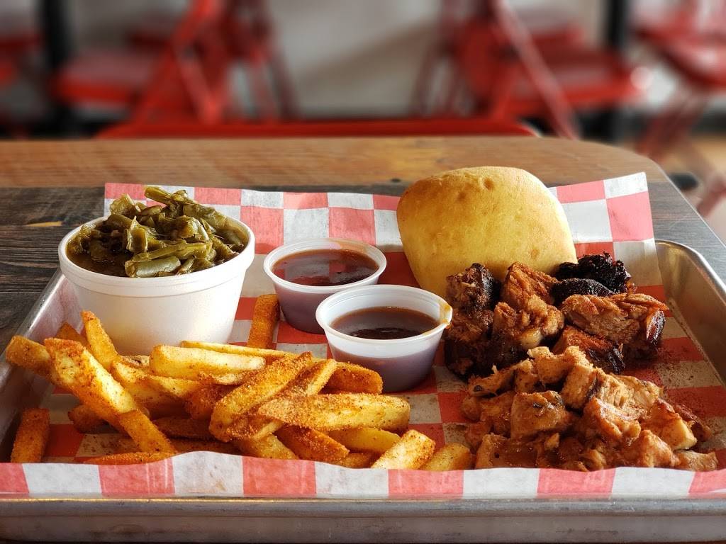 King Jerry Lawlers Memphis BBQ Company | restaurant | 465 N Germantown Pkwy #116, Cordova, TN 38018, USA | 9015092360 OR +1 901-509-2360