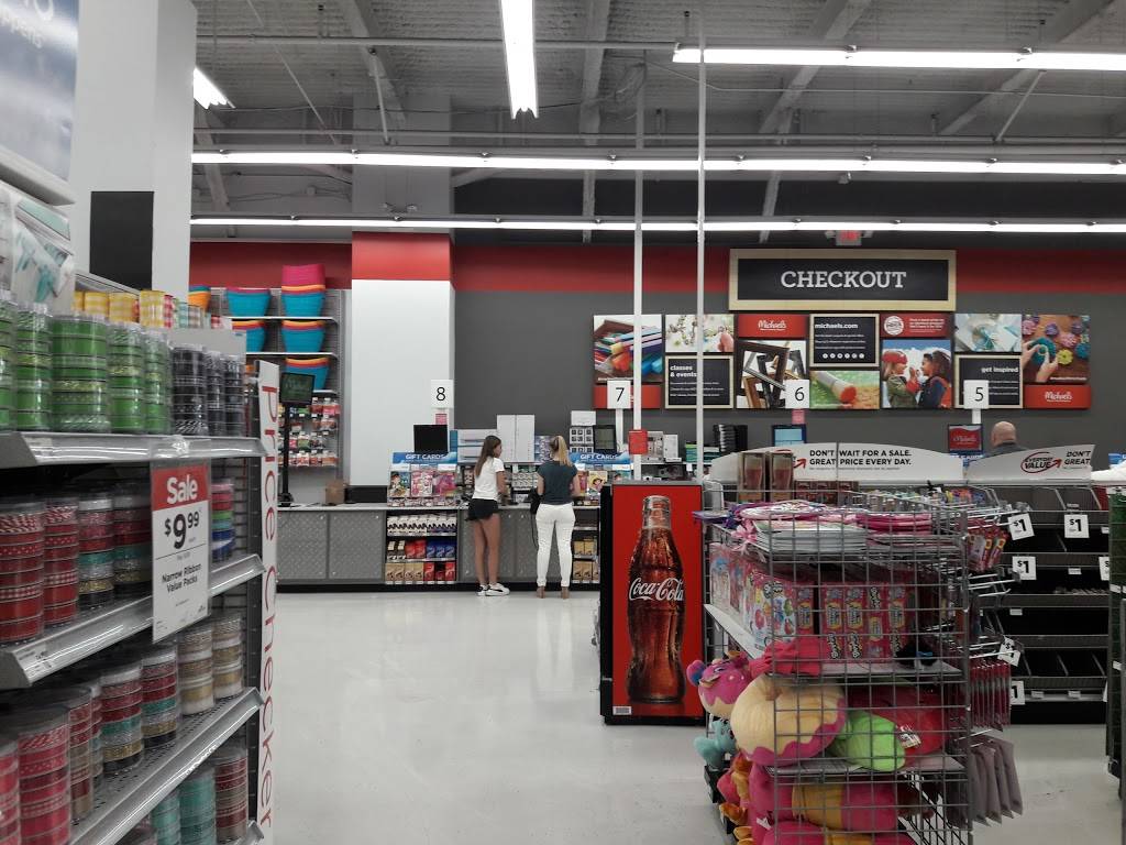 Which Wich Superior Sandwiches | restaurant | 2212 Sawtelle Blvd, Los Angeles, CA 90064, USA | 3102689424 OR +1 310-268-9424