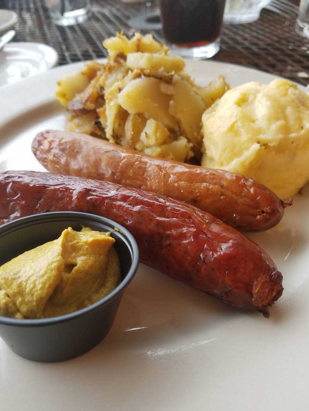 Wurst Haus | restaurant | 102 This Way, Lake Jackson, TX 77566, USA | 9792973003 OR +1 979-297-3003