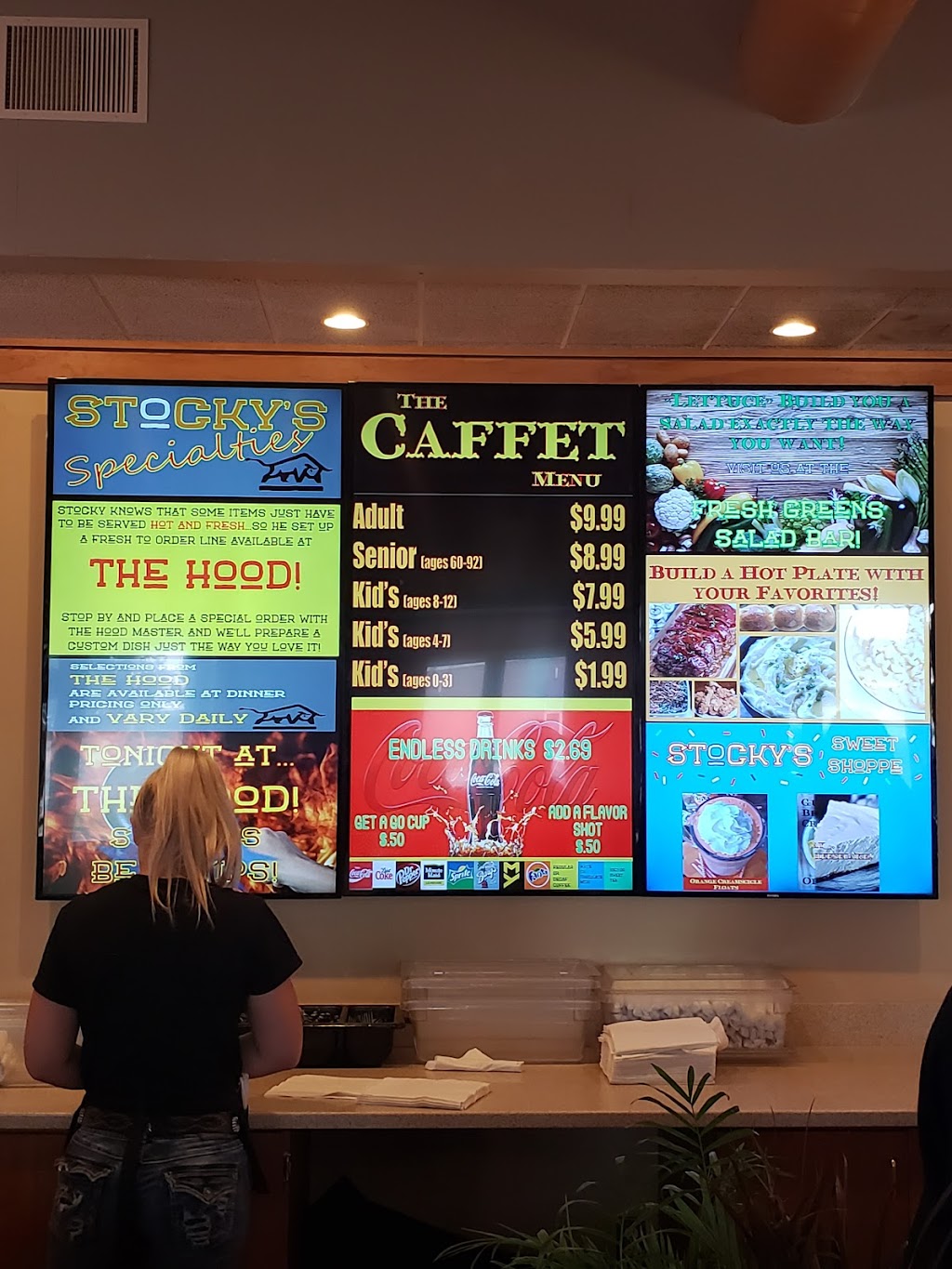 Stocky Bulls | restaurant | 1301 E Pickard Rd, Mt Pleasant, MI 48858, USA | 9893170992 OR +1 989-317-0992