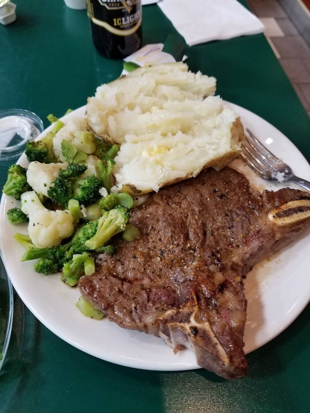 Murphs Pub At the Garden | restaurant | PA-51, Belle Vernon, PA 15012, USA | 7243797751 OR +1 724-379-7751