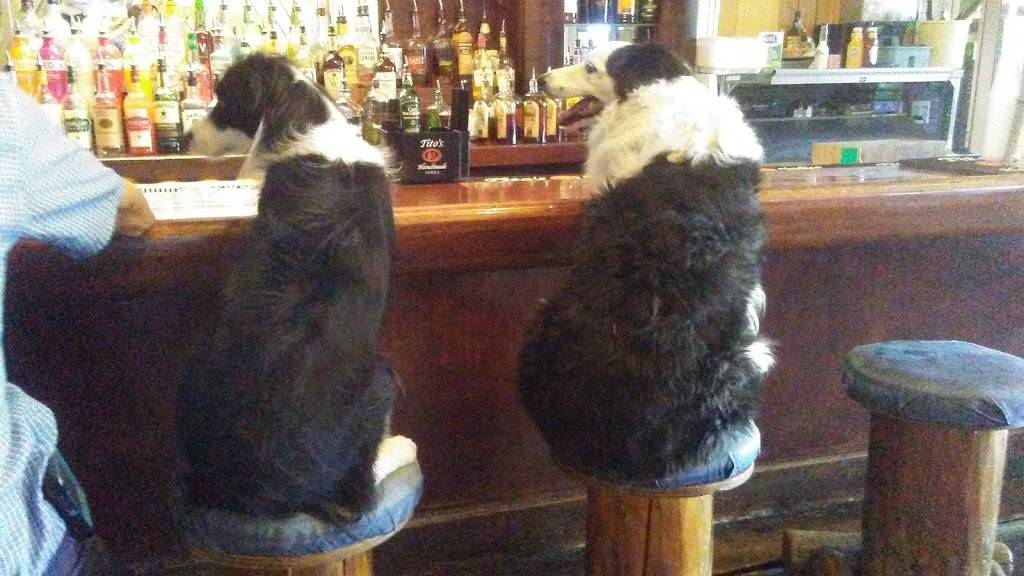 Lariat Bar & Grill | restaurant | 1121 Grand Ave, Grand Lake, CO 80447, USA | 9706279965 OR +1 970-627-9965