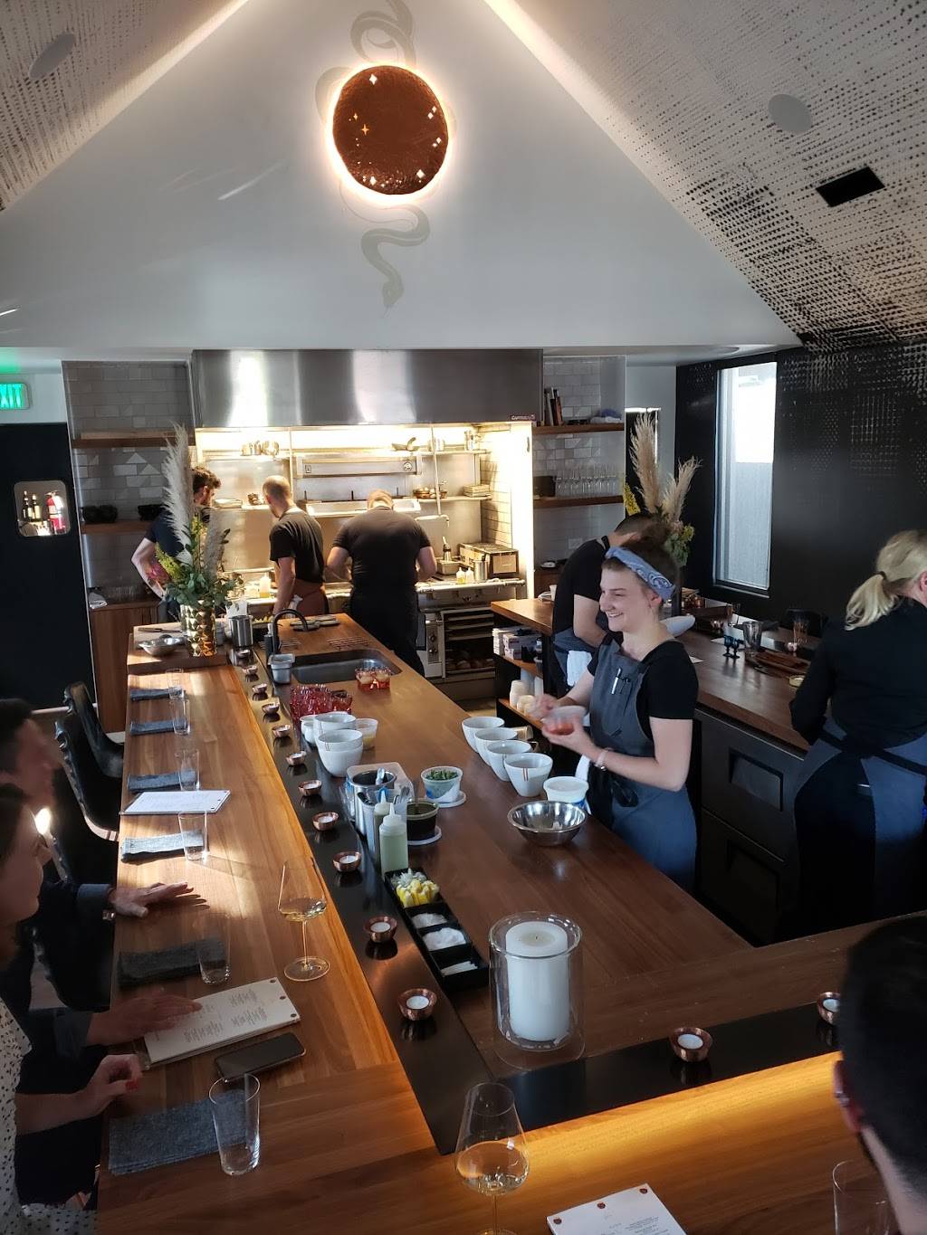 Beckon | restaurant | 2843 Larimer St, Denver, CO 80205, USA | 3037490020 OR +1 303-749-0020