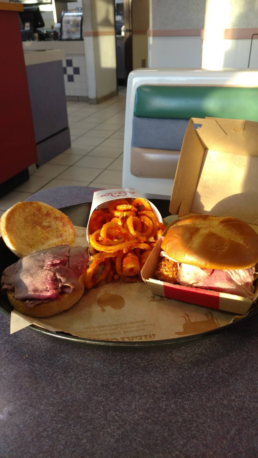 Arbys | meal takeaway | 16338 N Oracle Rd, Tucson, AZ 85739, USA | 5208182456 OR +1 520-818-2456