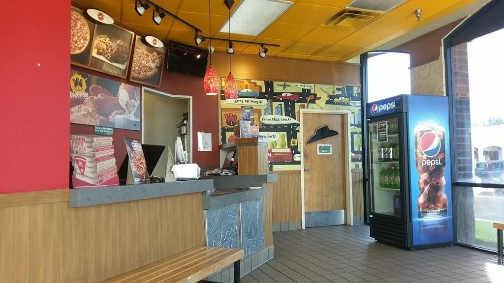 Pizza Hut | restaurant | 20229 N 67th Ave C-10, Glendale, AZ 85308, USA | 6233621220 OR +1 623-362-1220