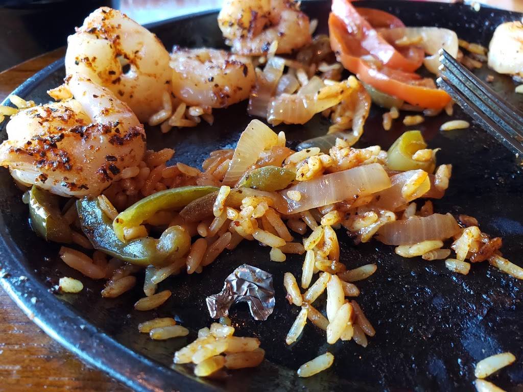 Applebees Grill + Bar | restaurant | 1517 E Bert Kouns Industrial Loop, Shreveport, LA 71105, USA | 3187959595 OR +1 318-795-9595