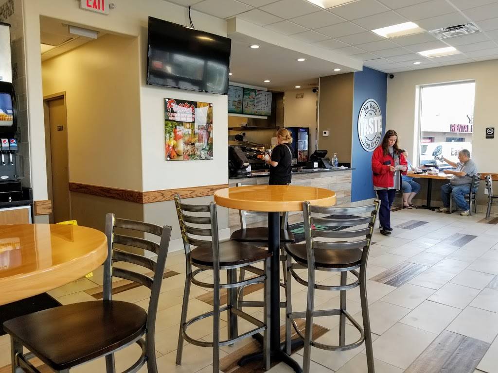 Mr. Hero | restaurant | 5612 Youngstown Warren Rd, Niles, OH 44446, USA | 3305745100 OR +1 330-574-5100