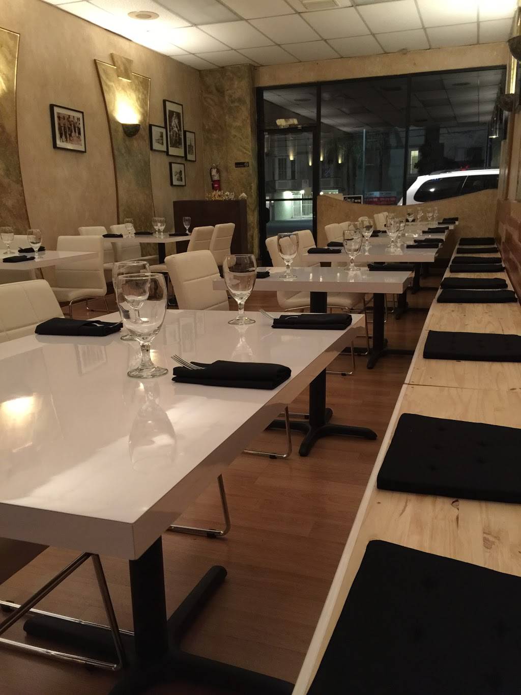 The Dish Thai Fusion Cuisine | restaurant | 11717 Moorpark St, Studio City, CA 91604, USA | 8184232188 OR +1 818-423-2188