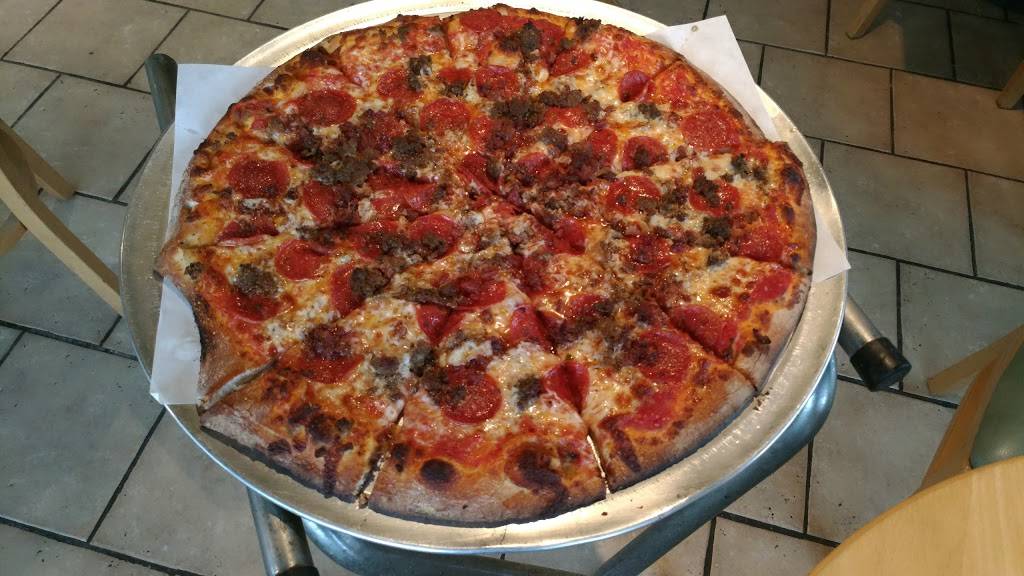 Pizzeria Da Vinci | restaurant | 181 Main St, Deep River, CT 06417, USA | 8605260884 OR +1 860-526-0884
