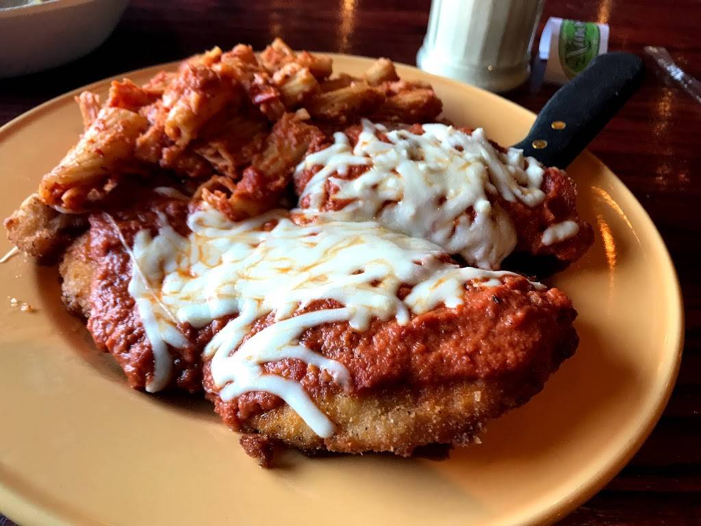 Ninos Italian House | restaurant | 4255 Baldwin Rd, Auburn Hills, MI 48326, USA | 2487327775 OR +1 248-732-7775